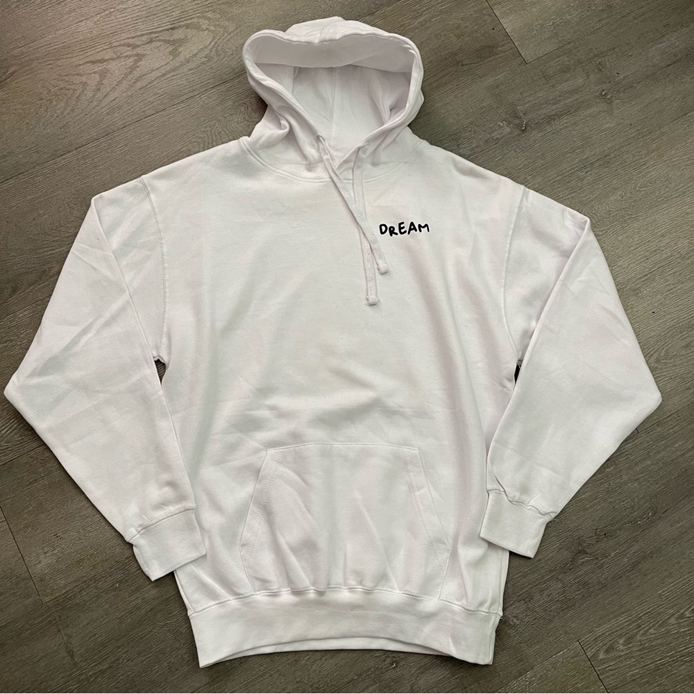 NWOT DREAM “Heart on my Sleeve” Hoodie Sz M